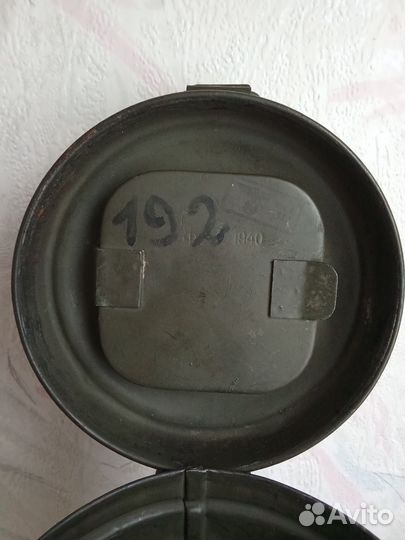 Немецкий газбак с противогазом и ремнями