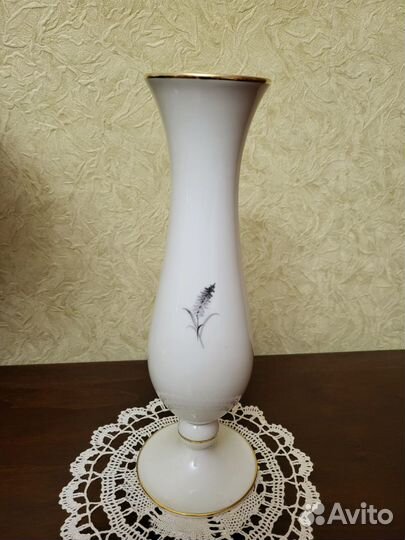 Винтажная фарфоровая ваза из Баварии