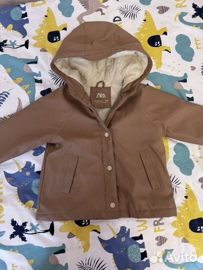 Плащ для девочки zara 90