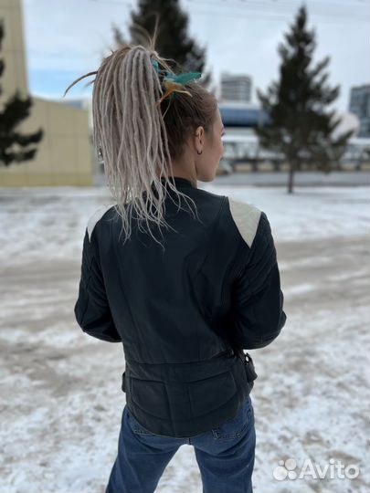 Мотокуртка кожаная черно - белая 50 размер