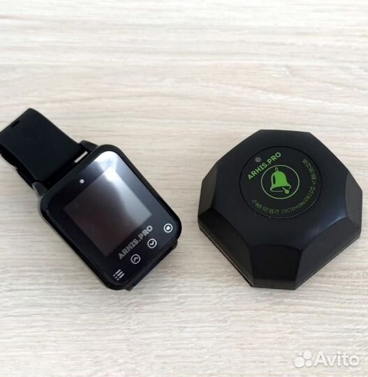 Кнопка вызова персонала, официанта Бургер и часы