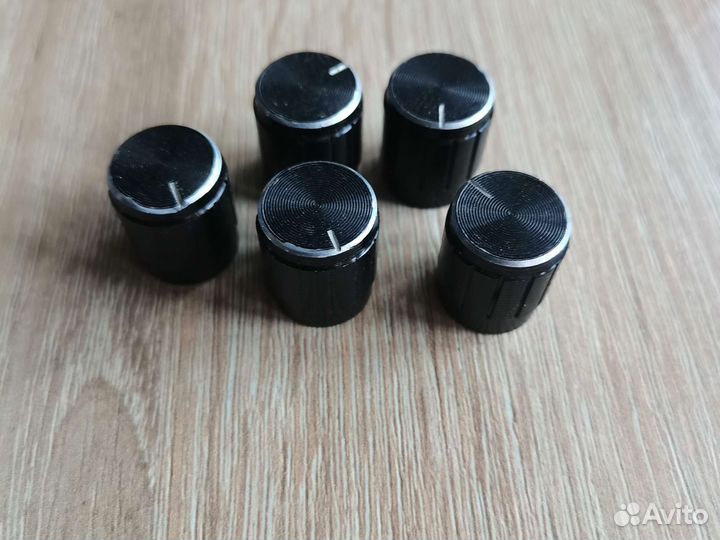 Потенциометры, ручки разные