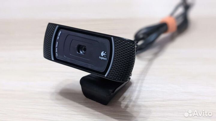 Веб-камера Logitech HD Pro Webcam C910