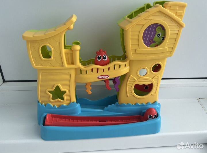 Веселый домик hasbro playskool