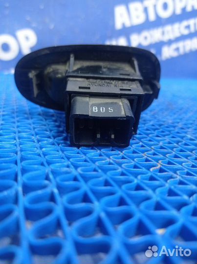 Кнопка стеклоподъемника Kia Spectra седан S6D 2006