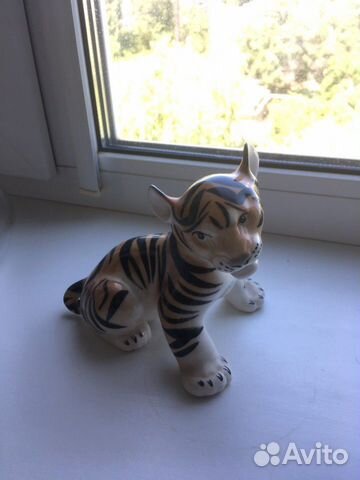 Фарфоровая статуэтка СССР тигр