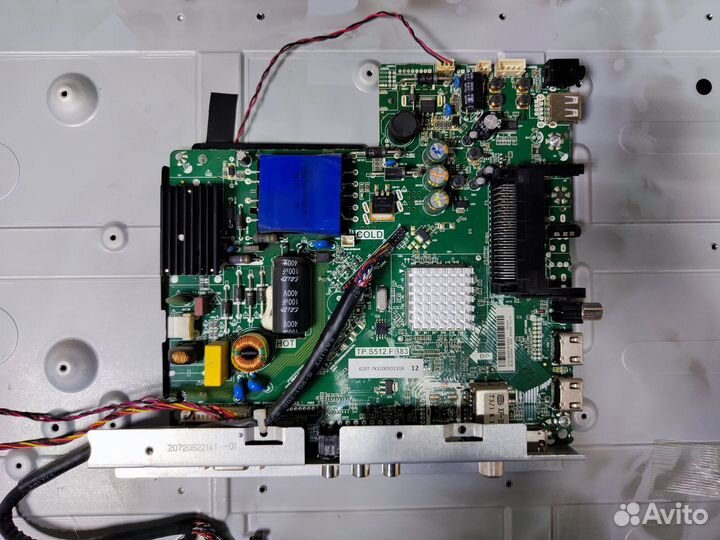 Телевизор Dexp F32C7000B (Разбор)(По запчастям)