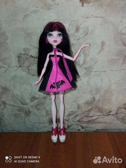 Кукла Монстер Хай Дракулаура