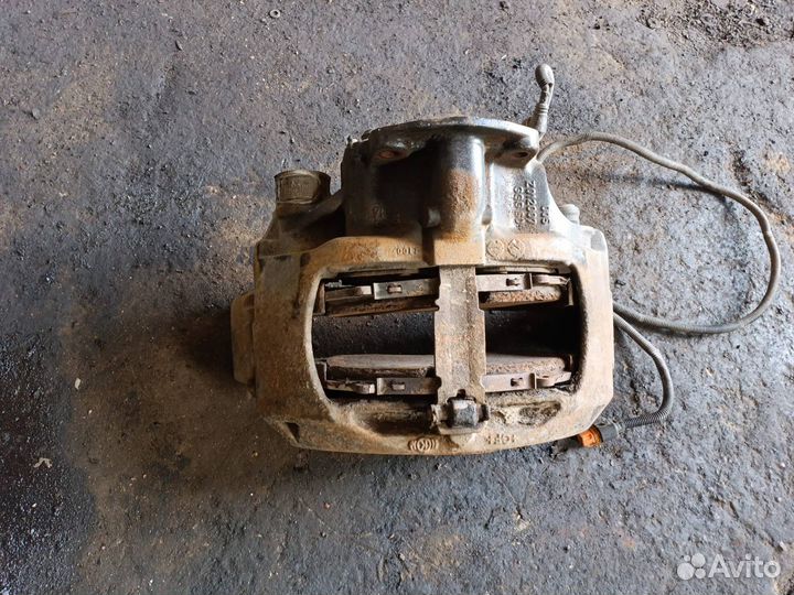 Суппорт тормозной задний MAN TGX 2008