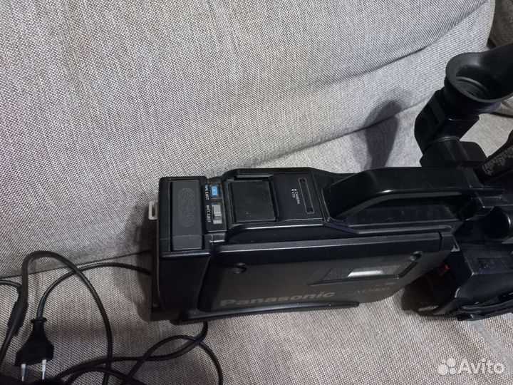 Видеокамера panasonic m3000