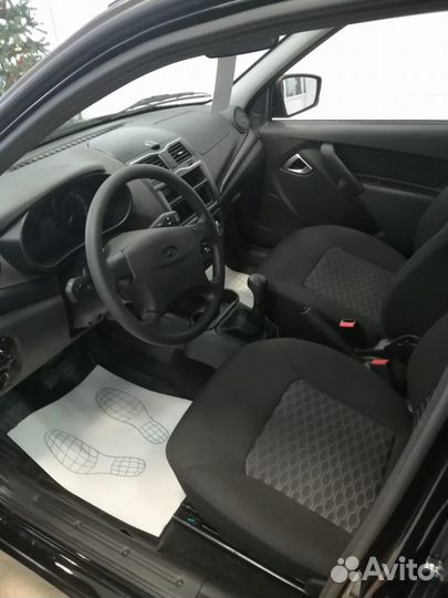 LADA Granta 1.6 МТ, 2023