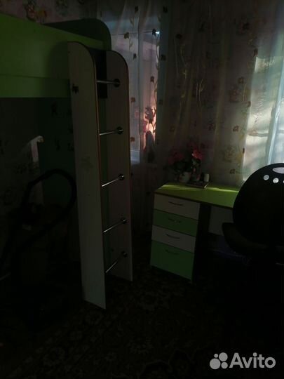 Детский спальный гарнитур. Бу