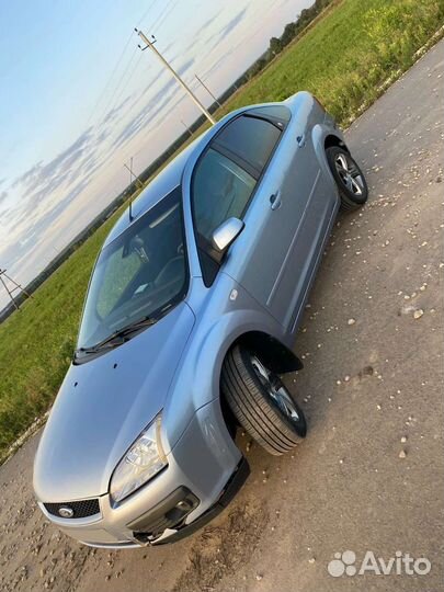 Ford Focus 2.0 МТ, 2005, 320 000 км