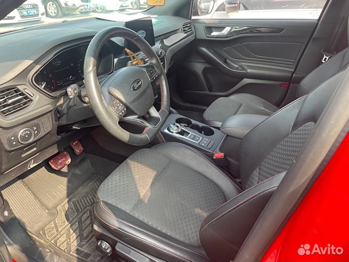 Ford Focus 1.5 AT, 2021, 34 000 км