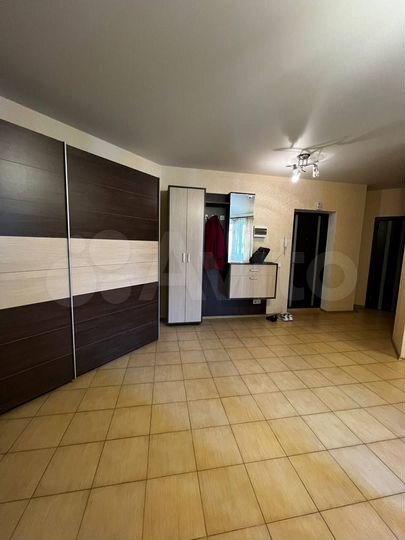 2-к. квартира, 80 м², 7/10 эт.