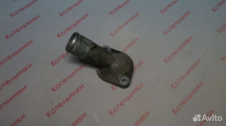 Nissan 13049-6N200 Крышка термостата