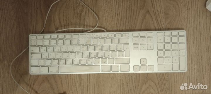 Клавиатура Apple