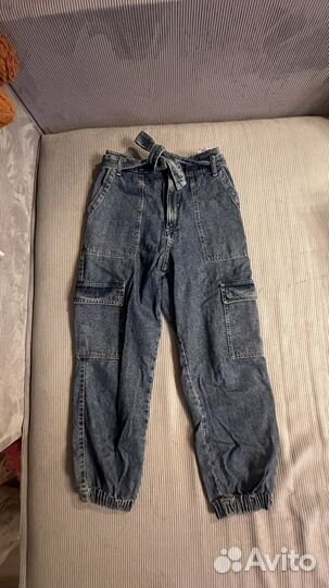 Джинсы stradivarius L