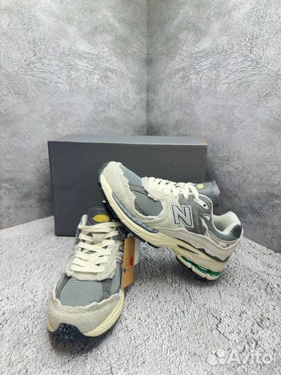 Кроссовки мужские new balance 2002r