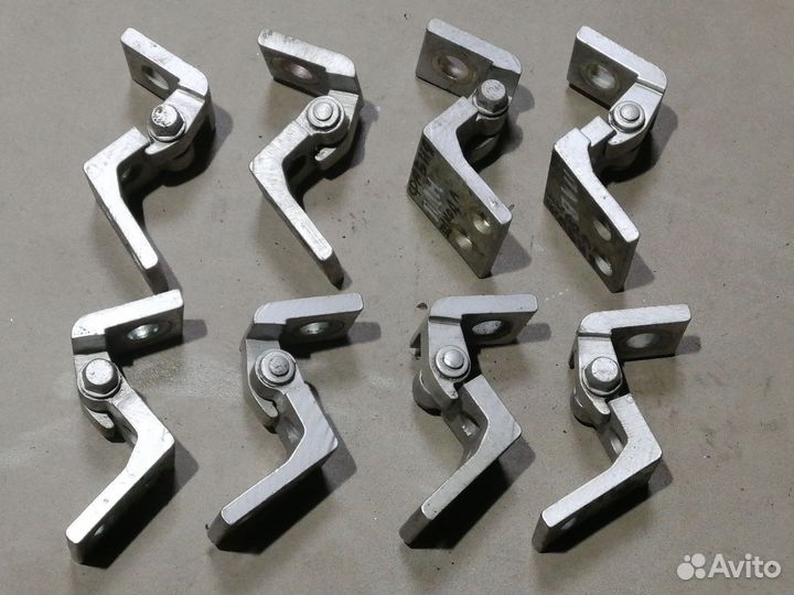 Петля двери для Skoda Fabia 1999-2007