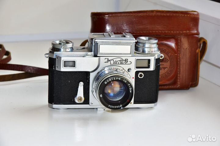 Киев-iiiа 1956 год Советский пленочный фотоаппарат