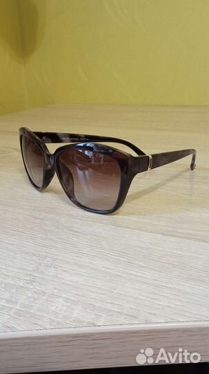 Солнцезащитные очки женские