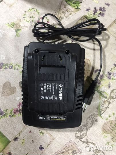 З/У и аккумулятор