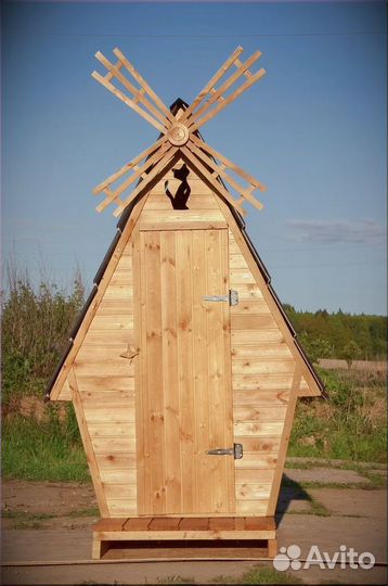 Дачный туалет деревянный Х212