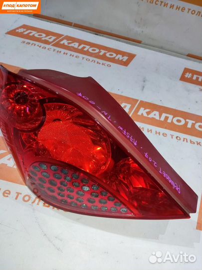 Фонарь задний левый Peugeot 207 2008
