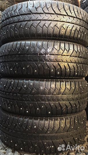 Bridgestone Ice Cruiser 7000S 205/55 R16