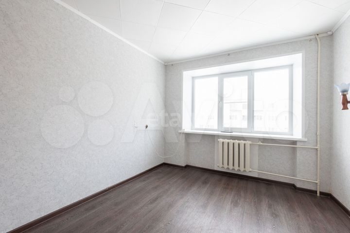 Комната 12 м² в 5-к., 4/5 эт.