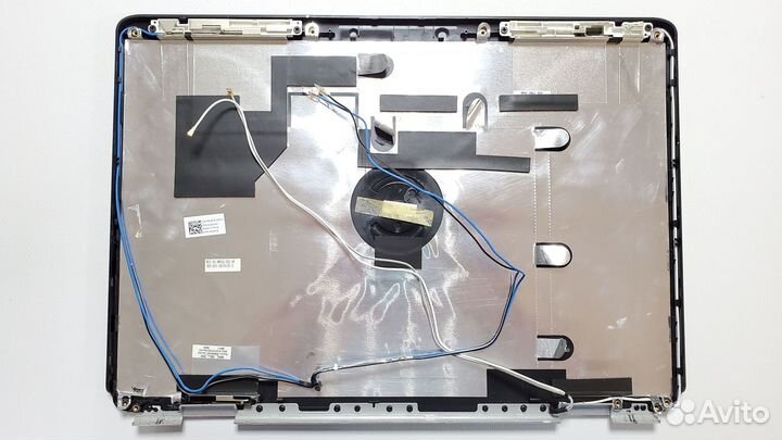 Крышка экрана Dell Vostro 500 PP29L с дефектом