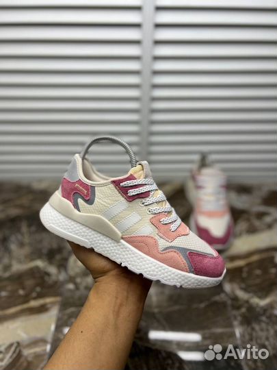 Кроссовки adidas nite jogger