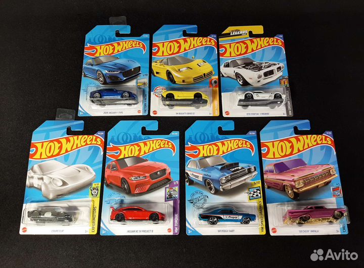 Hot wheels машинки