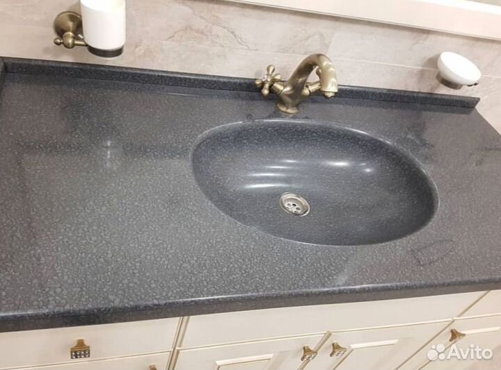 Столешница для ванной и кухни из искуственного кам