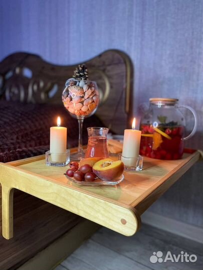 Полка прикроватная