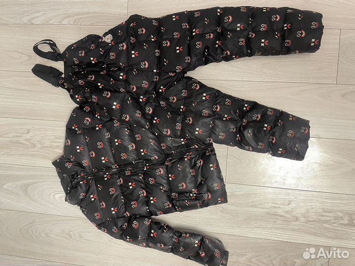 Moncler Зимний комбинезон для дев 122-128