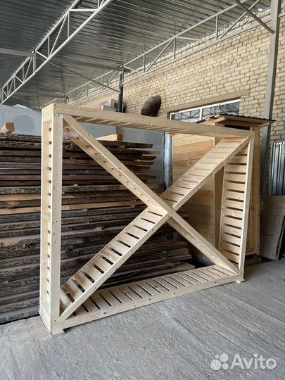 Дровница уличная