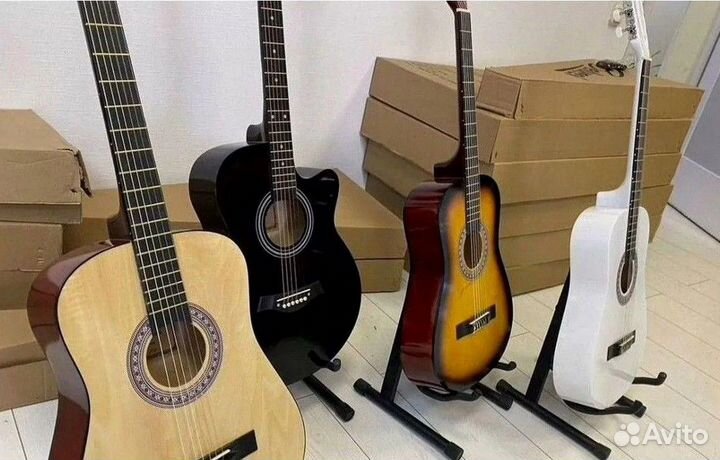 Гитара акустическая