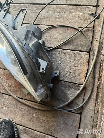 Фары тойота раф 4