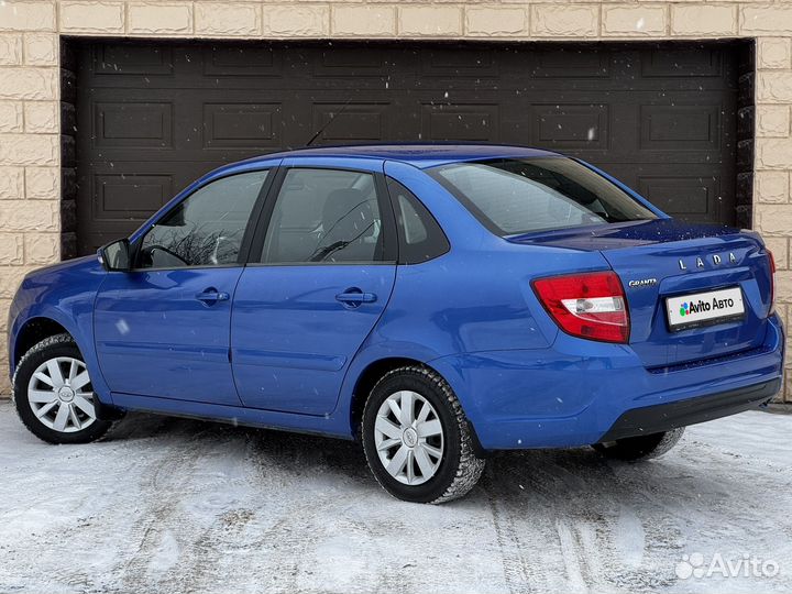 LADA Granta 1.6 МТ, 2021, 52 234 км