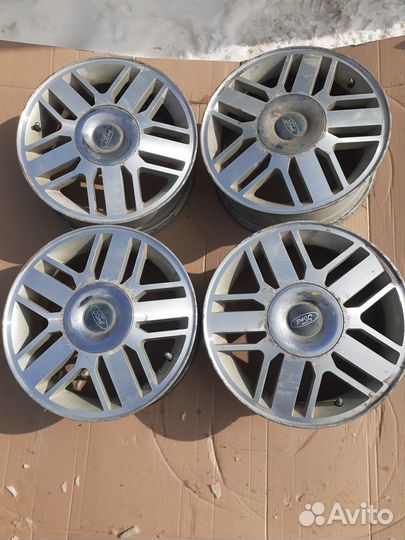 Продаю комплект дисков на Ford Focus 2