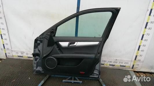 Дверь передняя правая mercedes benz C-class W204