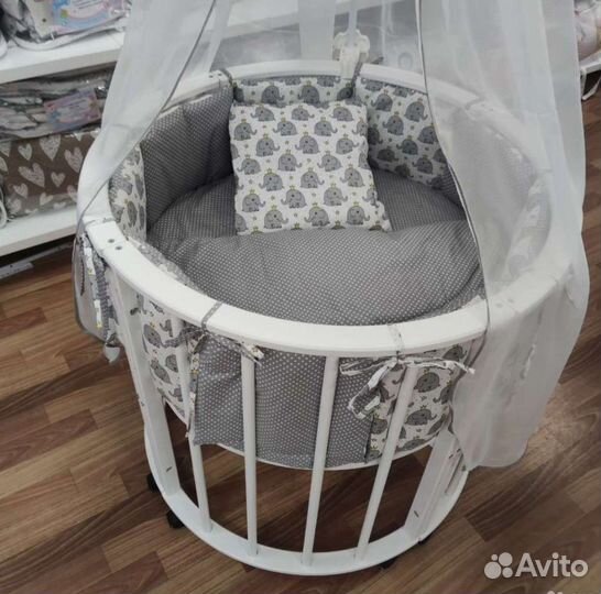 Бортики на детскую кроватку