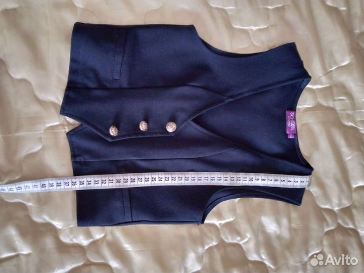 Жилетка для девочки школьная