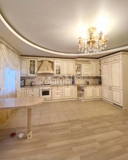 2-к. квартира, 73,3 м², 1/5 эт.