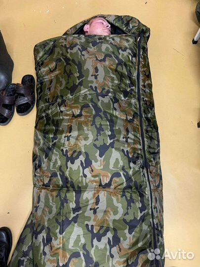 Армейский спальный мешок