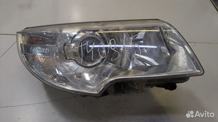 Фара (передняя) Skoda SuperB, 2013