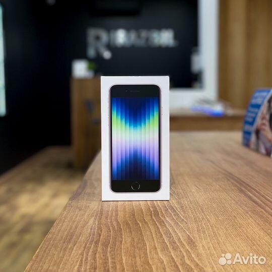 iPhone SE (2022), 128 ГБ