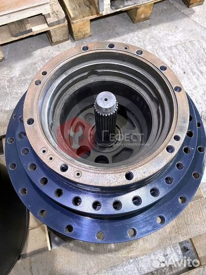 Бортовой редуктор JCB JS220LR